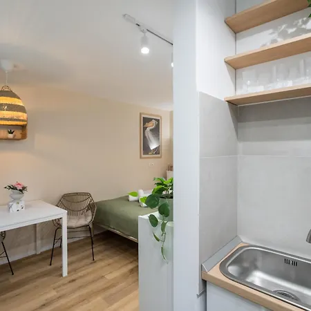 Urban Nest At Alba Iulia Apartment *