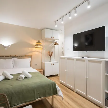 Urban Nest At Alba Iulia Appartamento